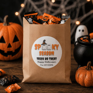 Spooky Season Ghost – Halloween Design Classic Round Sticker
