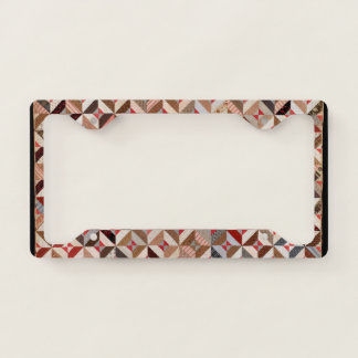 Spool quilt license plate frame