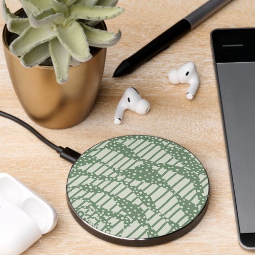 Spots and Stripes 2 _ Green Wireless Charger