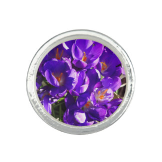 SPRING CROCUS RING