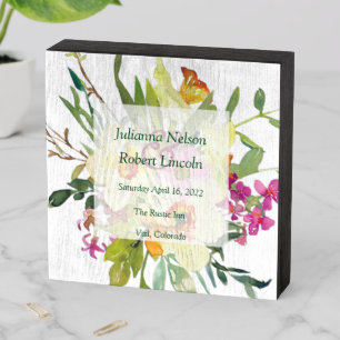 Spring daffodil bouquet wedding wooden box sign