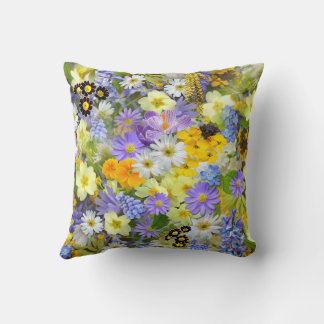 Spring Garden Wildflower Floral Pattern Throw Pill Pillow