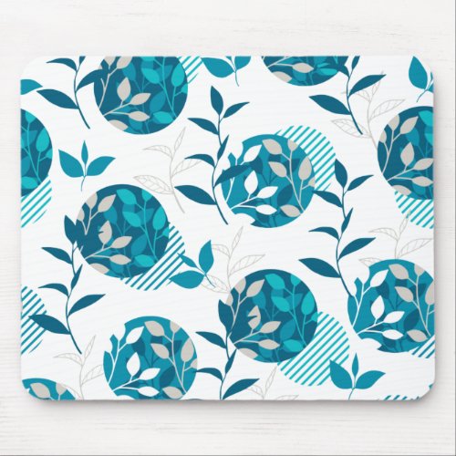 Spring Green Foliage and Leaves Modern Pattern Mouse Pad