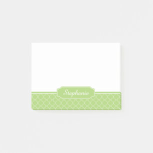 Spring Green White Quatrefoil Monogram Post-it Notes