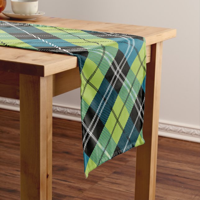 Square and color 2 short table runner (In Situ)