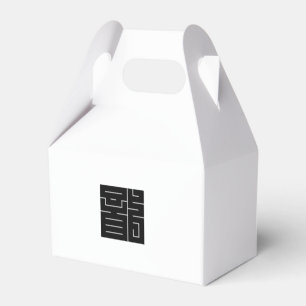 Square kanji character for Dragon Favor Boxes