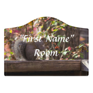 Squirrel Chow Time Door Sign