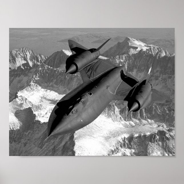 SR-71 Blackbird Flying Poster (Front)