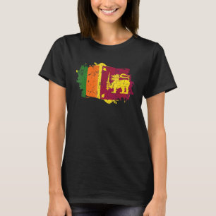 Sri Lanka Flag Grunge Country Flag Sri Lanka T-Shirt