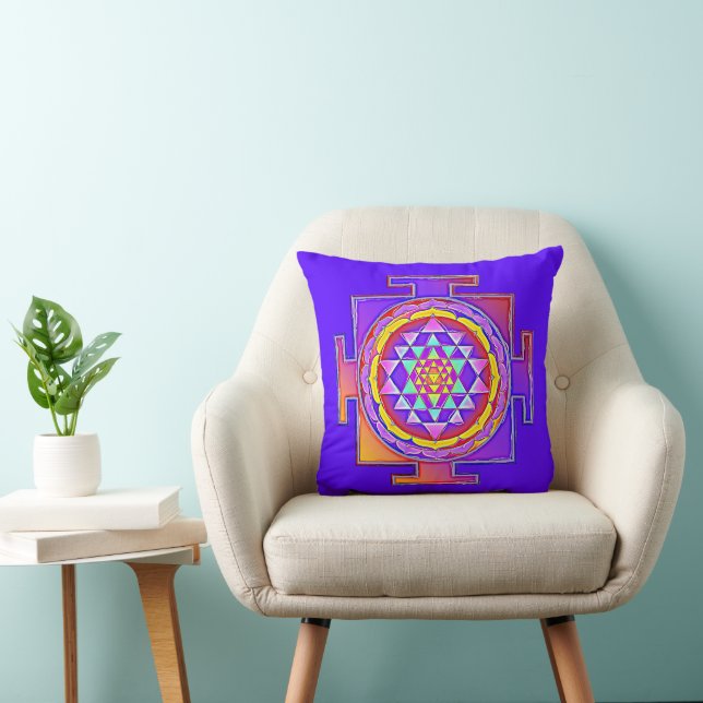 Sri Yantra - Hinduism Symbol Design 1 Throw Pillow (Chair)