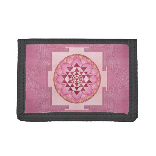 Sri Yantra v Sri Chakra in lotus Trifold Wallet