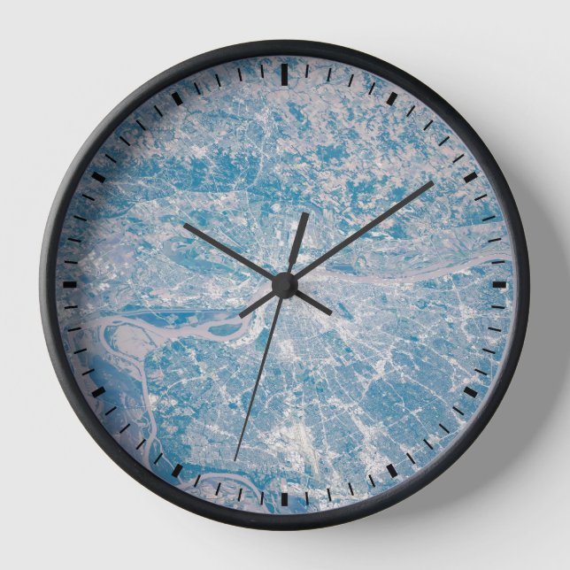 St. Louis, Missouri Along The Mississippi River. Clock (Front)