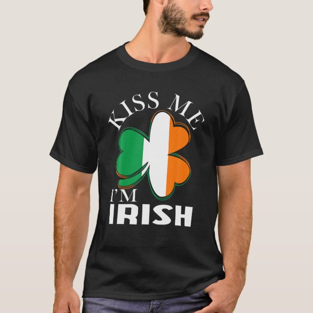 St Patrick Day Funny Kiss Me I'm Latvian Clover Gi T-Shirt (Front)