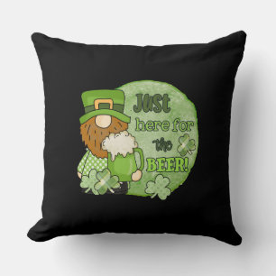 St. Patrick Green Gnome   Just Here For The Beer Throw Pillow