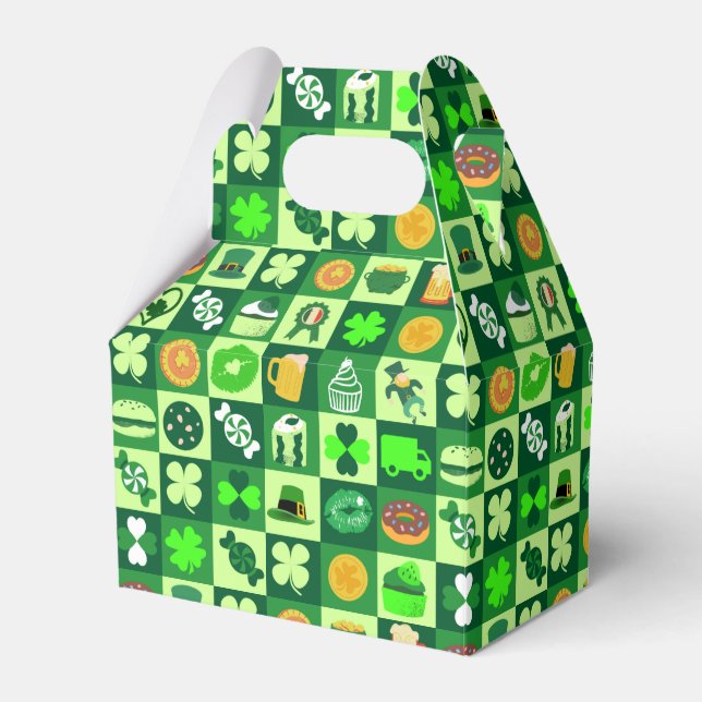 St. Patrick’s Day Icons Seamless Pattern Favor Boxes (Front Side)