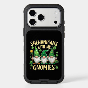 St Patrick’s Day Lucky Shamrock Gnome iPhone 17 Pro Max Case