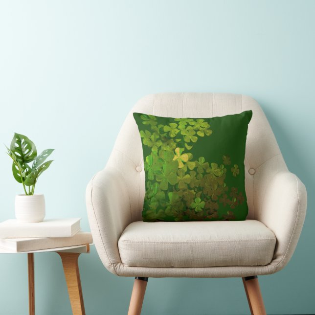 St. Patrick’s Day Shamrock Throw Pillow (Chair)