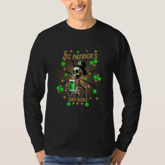 St Patrick's Day 2023 Skeleton drinking Green Beer T-Shirt
