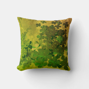 St. Patrick's Day and Good Luck ,‎Four-leaf clover Throw Pillow