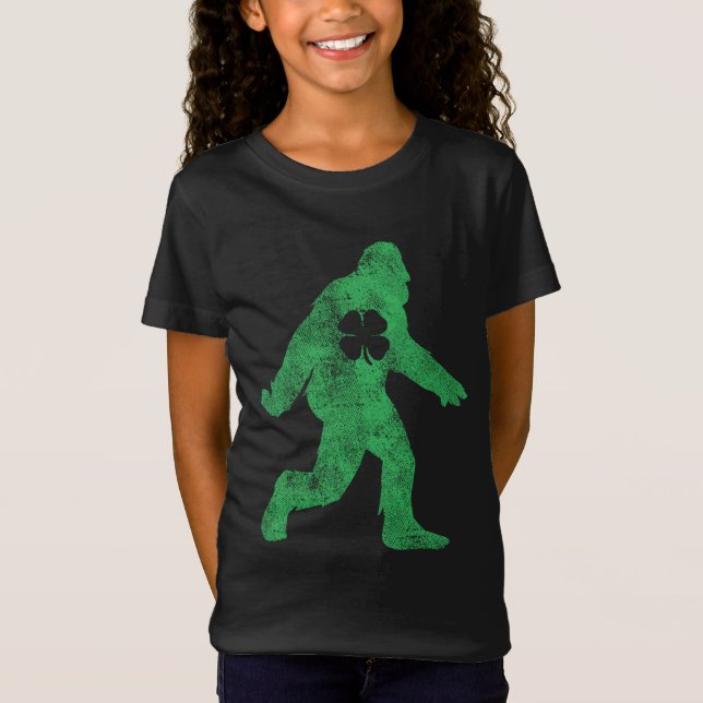 St Patricks Day Bigfoot Sasquatch Saint Paddys Iri T-Shirt (Front)