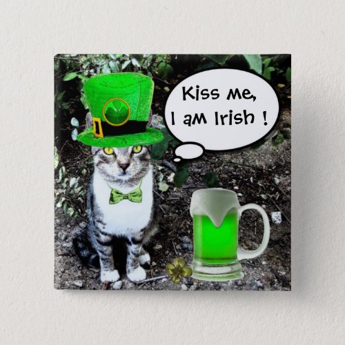 ST PATRICKS  DAY CAT  WITH GREEN IRISH BEER PINBACK BUTTON