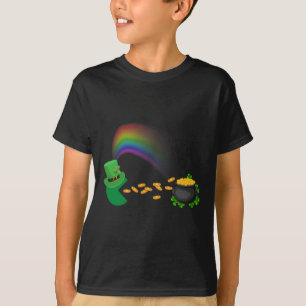St Patricks Day Clovers Fun Boys Girls Kids   T-Shirt