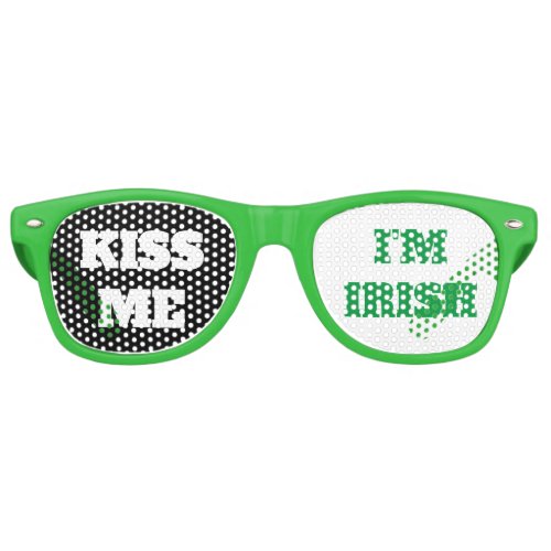 St Patricks Day Fun Green Kiss Me Im Irish Party  Retro Sunglasses