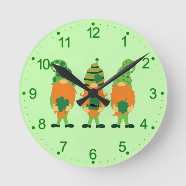St. Patrick's Day Gnomes-59065 Round Clock (Front)