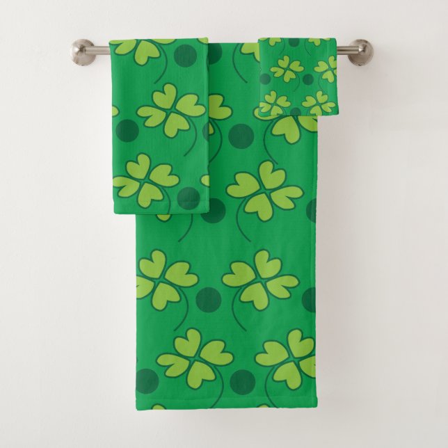 St Patricks Day Green Four Leaf Clover  Bath Towel Set (Insitu)