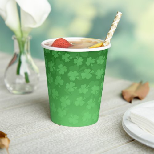 St Patricks Day green shamrocks ombre pattern Paper Cups