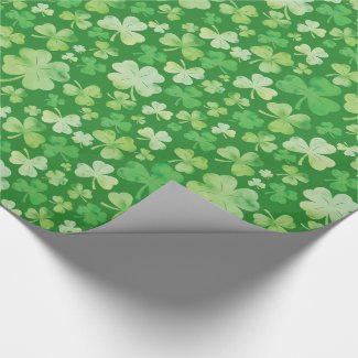 St Patricks Day Green Watercolour Shamrock Pattern