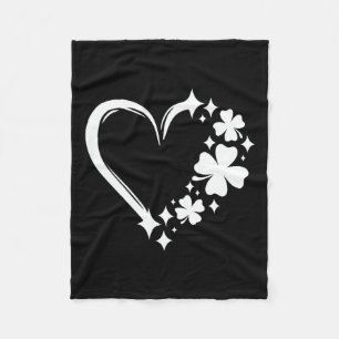 St Patrick's Day Heart Cute St Patricks Day Shamro Fleece Blanket