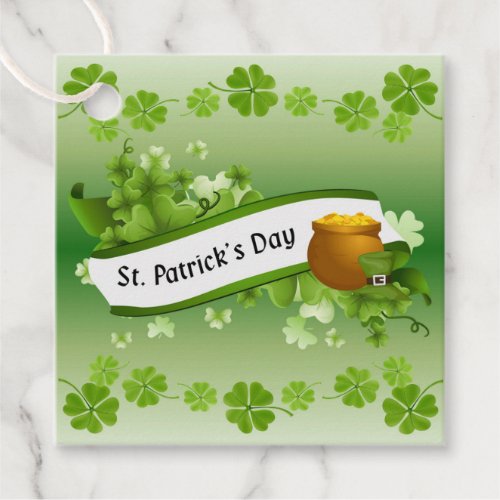 St Patricks Day in Shamrocks Favor Tags