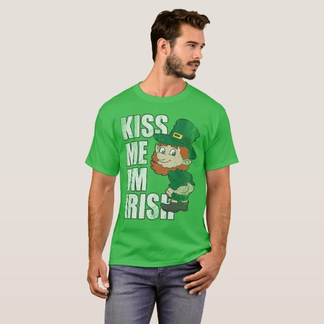 St Patrick's Day Kiss Me I'm Irish Leprechaun T-Shirt (Front Full)
