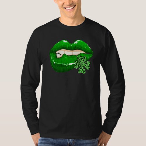 St Patricks Day Lips Leopard Shamrock Awesome Iri T_Shirt