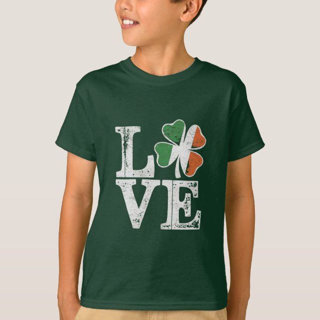 St Patricks Day Love Lucky Irish Shamrock Green  T-Shirt (Front)