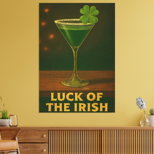 St. Patrick's Day Luck Of The Irish Clover Martini Canvas Print (Insitu(LivingRoom))