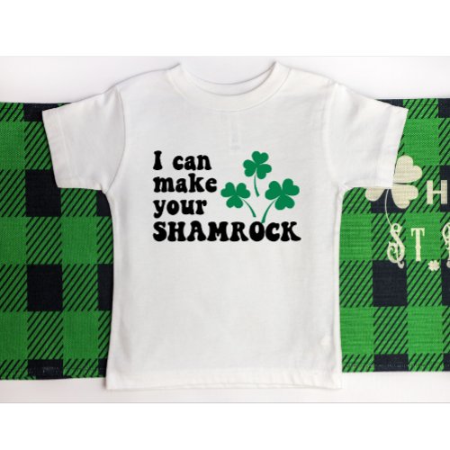 St Patricks day lucky green clover irish shamrock T_Shirt