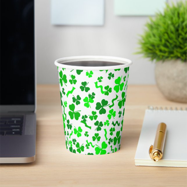 St Patrick's Day Lucky Shamrocks Confetti Pattern Paper Cups (Insitu)