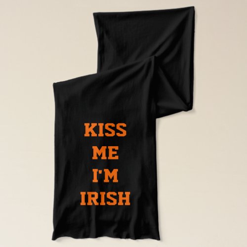 St Patricks Day scarf  Kiss me im Irish with flag