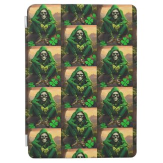 St. Patrick's Day Skull: Lucky Charm iPhone & iPad iPad Air Cover