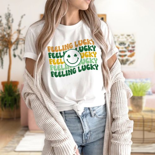 St Pattys Day Feeling Kinda Lucky T_Shirt