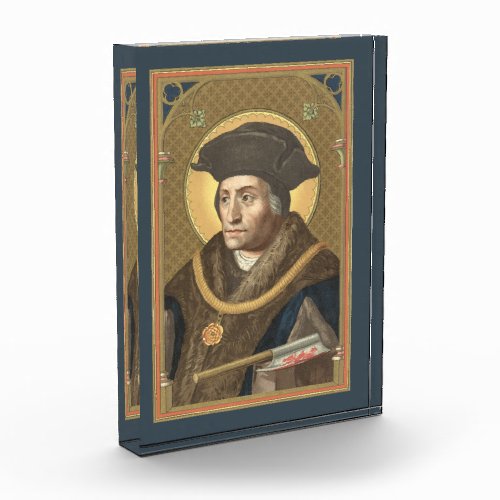 St Thomas More SAU 026 Paperweight or Acrylic Award