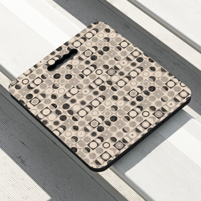 Stadium Seat Cushion Beige Brown Black (In Situ)