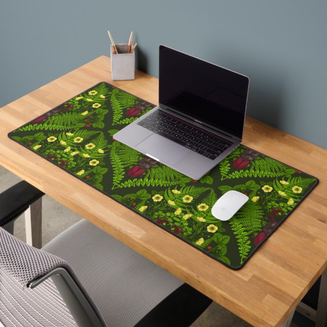 Stag beetle and ferns, green leaves desk mat (Office 2)
