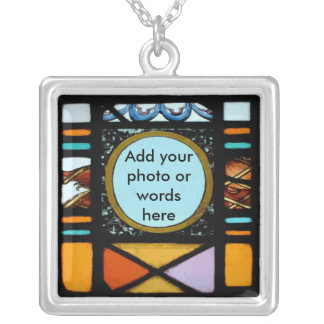 Stained-Glass Photo Necklace