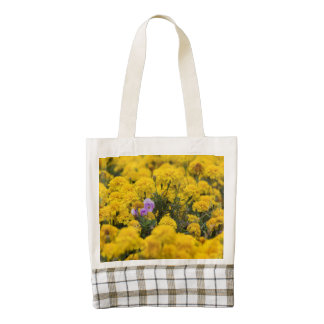 Stand Out in a Crowd Zazzle HEART Tote Bag