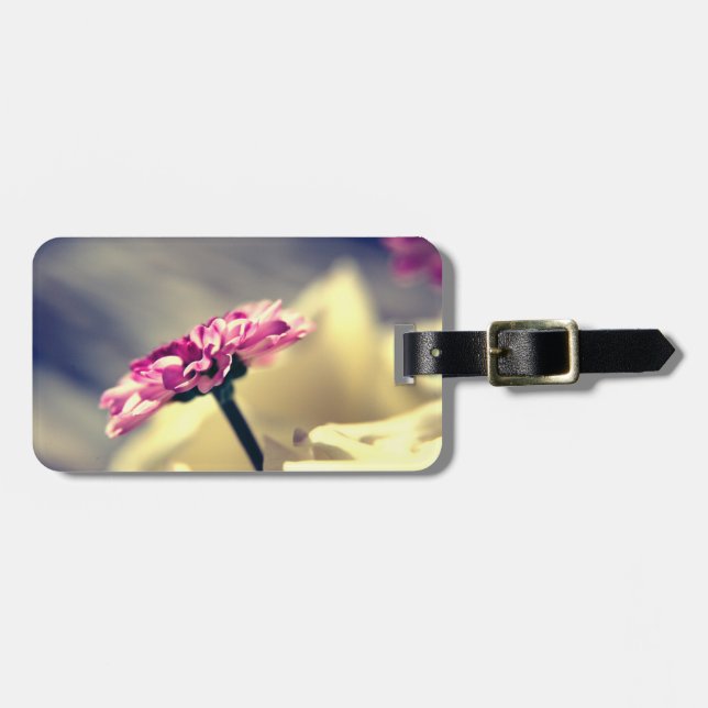 Standing out .... luggage tag (Front Horizontal)