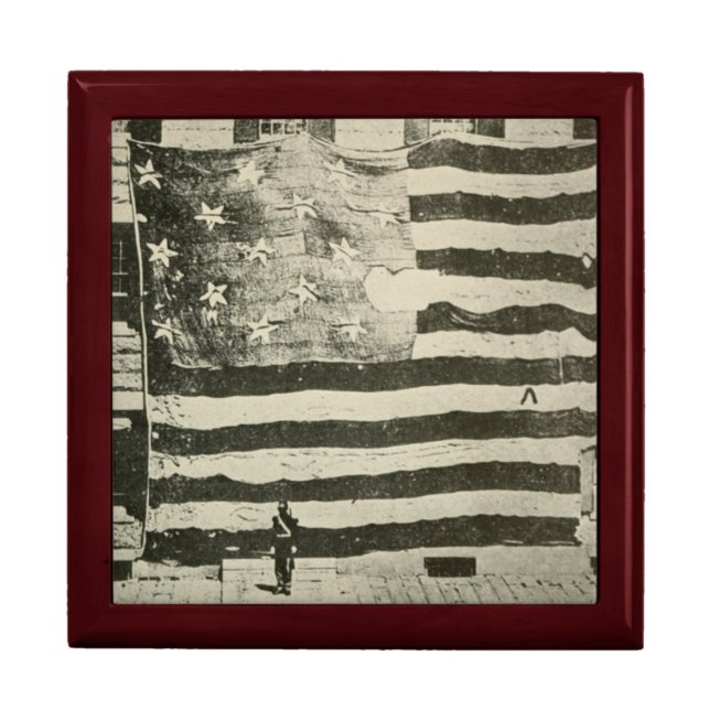 Star Spangled Banner: American Flag on Display Gift Box (Front)