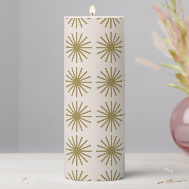 Starburst Pattern Gold & Linen White Pillar Candle (In Situ)